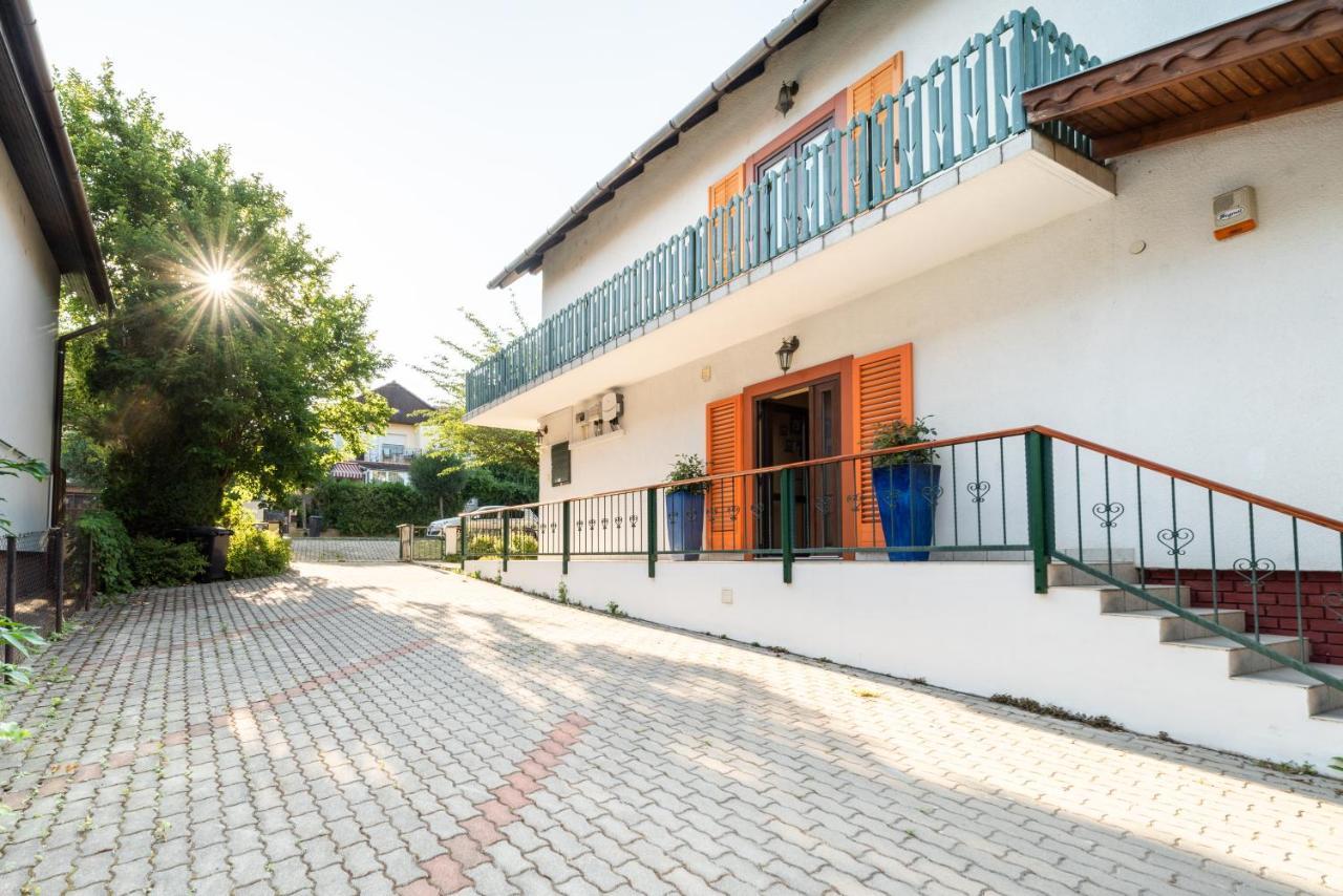 Corona Villa Hévíz Екстериор снимка