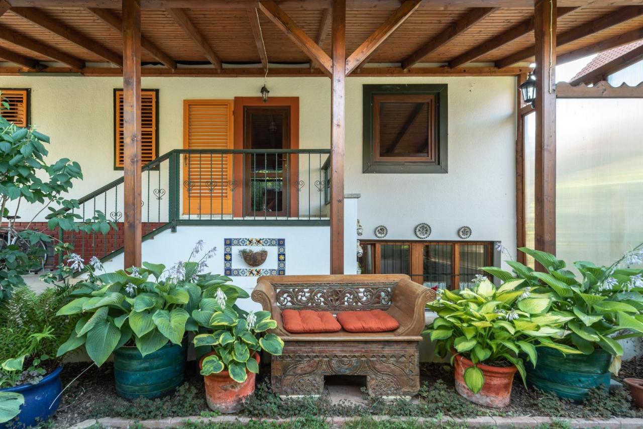 Corona Villa Hévíz Екстериор снимка