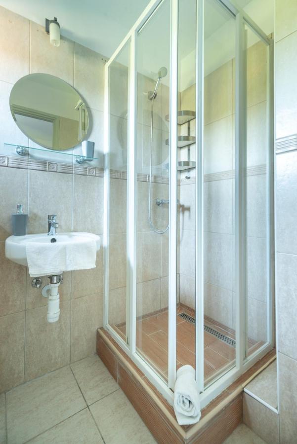 Corona Villa Hévíz Екстериор снимка