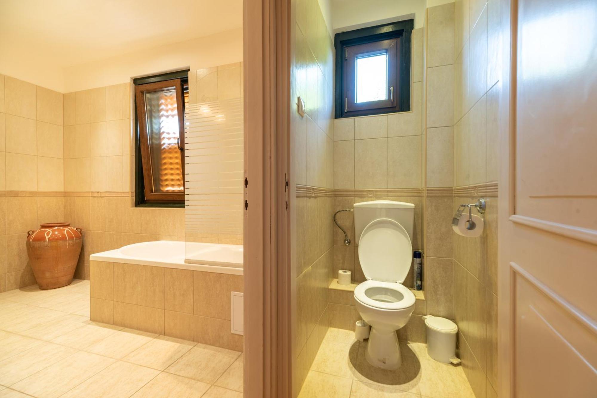 Corona Villa Hévíz Стая снимка